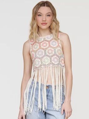 Avec Les Filles Granny Square Crochet Fringe-hem in Cream/Pastel